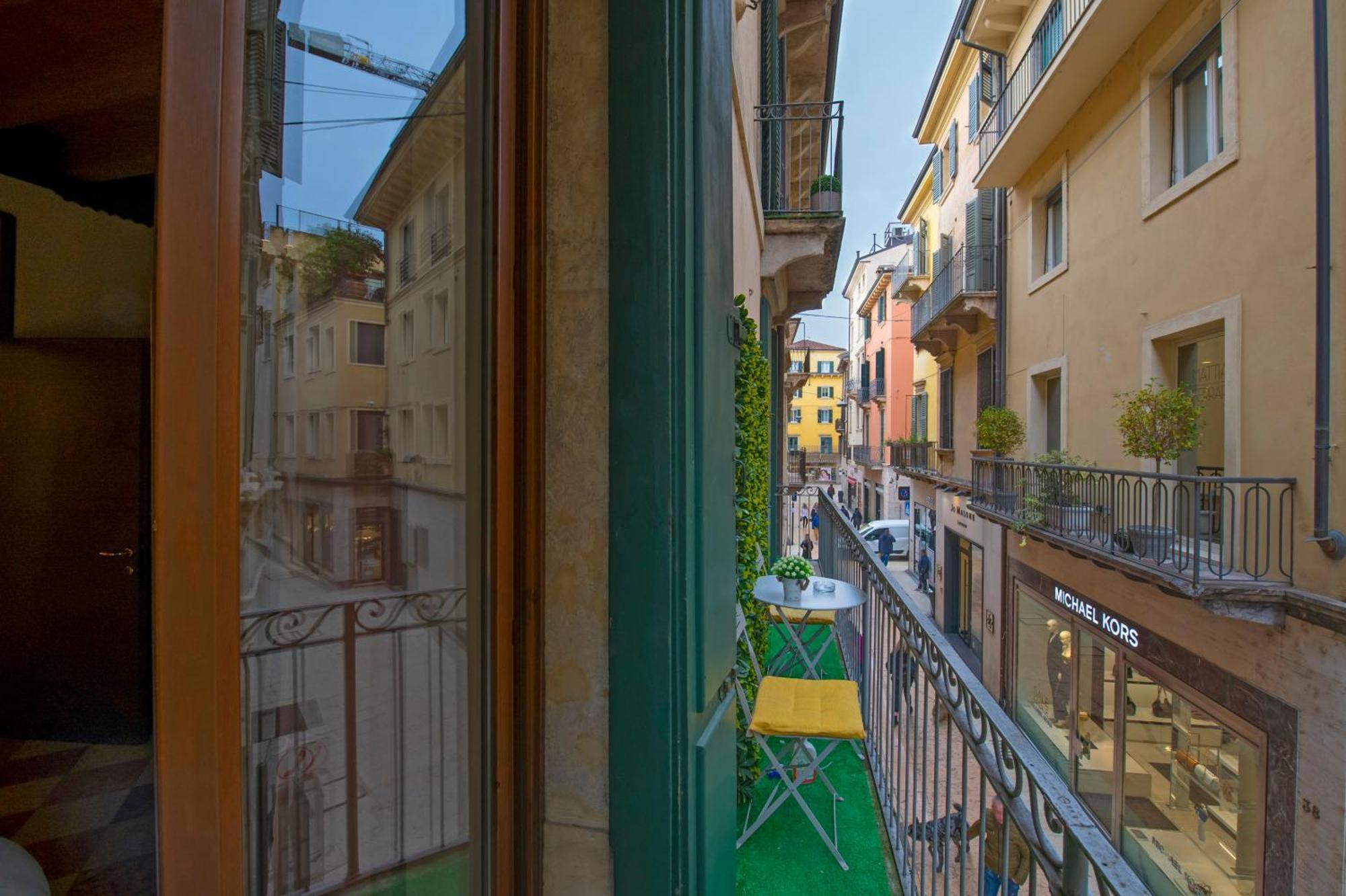 Palace Home Mazzini Verona Exterior photo