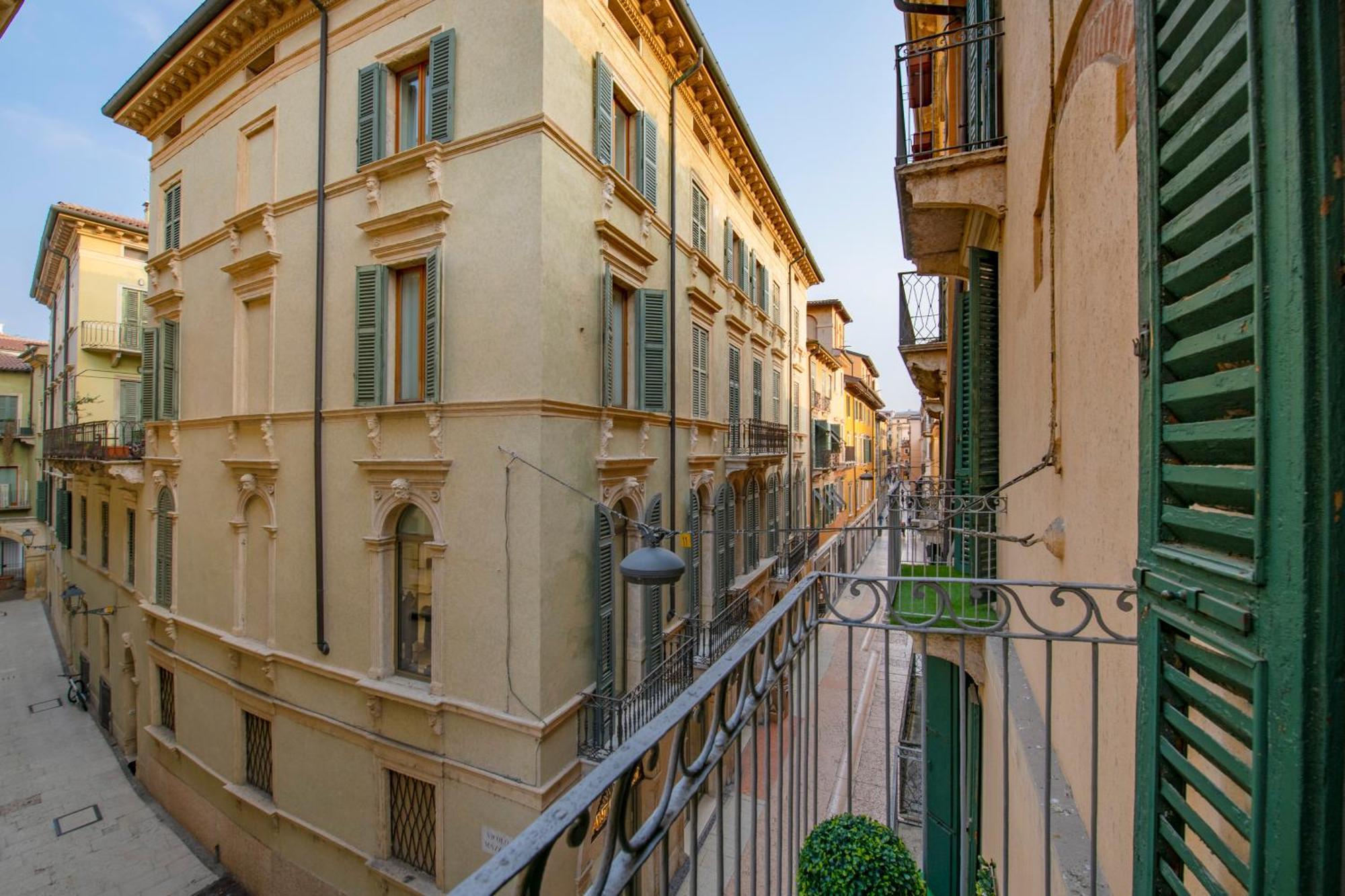 Palace Home Mazzini Verona Exterior photo